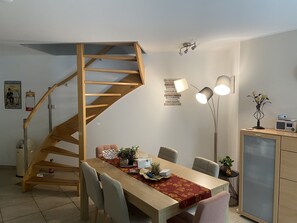 Dining - Holiday house "Haus Seemöwe" directly at the Grevelingen sea, Brouwershaven / Den Osse (Brouwershaven)