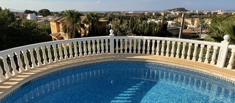 Villa-con-vista, fantastic view over Denia to the sea + large bright rooms