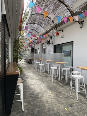 Restauration extérieure