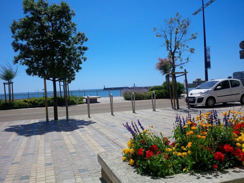 Pour être bien situé en famille au centre de tout