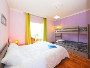 4 bedrooms, iron/ironing board, travel crib, free WiFi