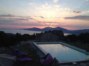 Pool - APARTMENT 4 to 6 BEDS - Ground Garden (PORTICCIO)