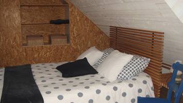 2 chambres, fer et planche Ă repasser, Wi-Fi gratuit, draps fournis