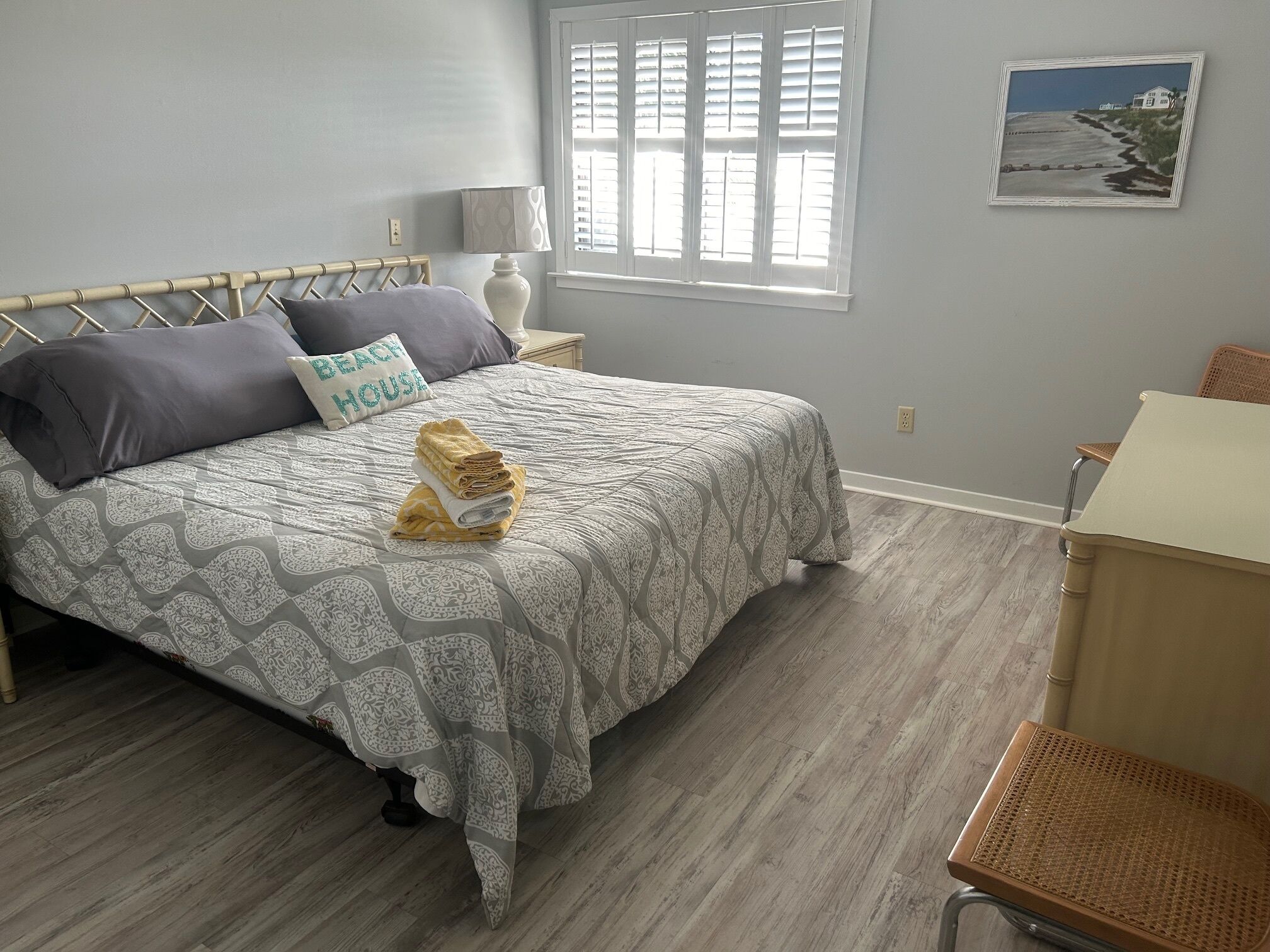 3 habitaciones, wifi gratis y ropa de cama 