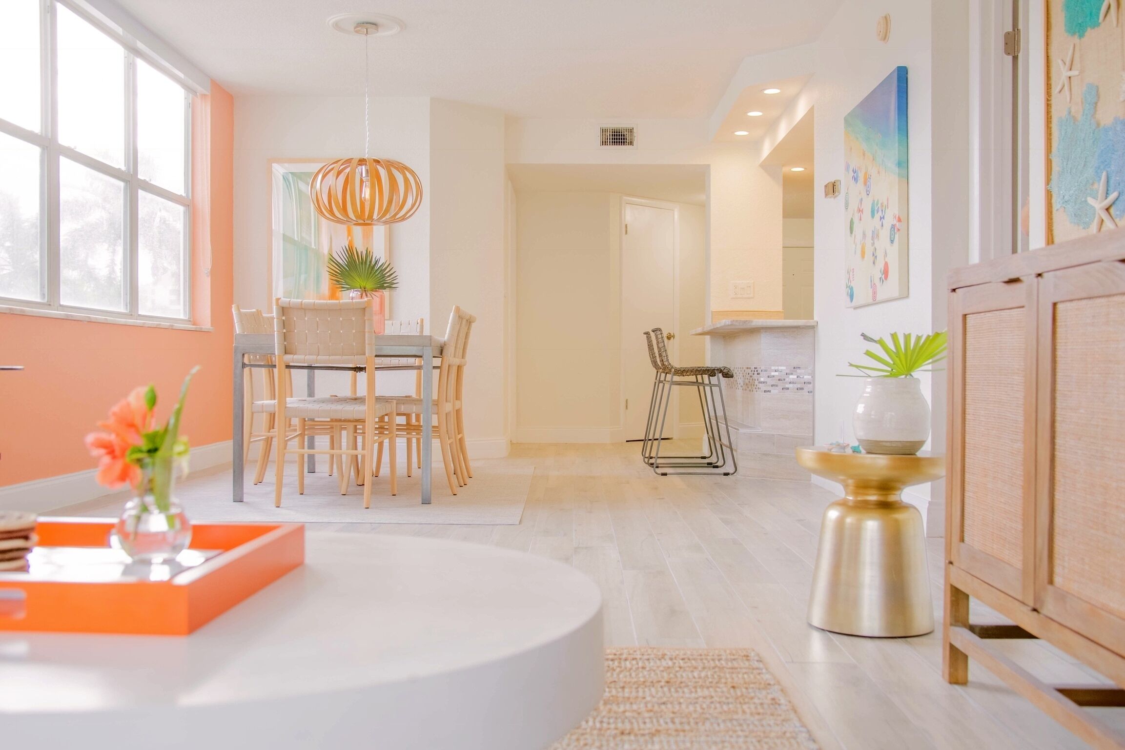 Remodeled Modern Paradise Oasis Minutes From St Pete Beach & Fort De Soto Park