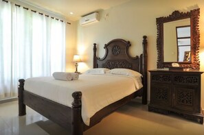 9 chambres, fer et planche à repasser, Wi-Fi gratuit, draps fournis