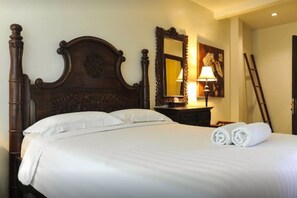 9 bedrooms, iron/ironing board, free WiFi, bed sheets - The only 9 bedroom Villa in Kuta Bali (Kuta)