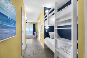 1 bedroom, iron/ironing board, free WiFi, bed sheets - Calypso Penthouse: Stunning Top Floor Gulf Front Views ~~ Adjacent to Pier Park! (Panama City Beach)