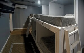 Familiehytte - flere senge - ikke-ryger - sauna (2 Bed) | Gratis Wi-Fi, sengetøj