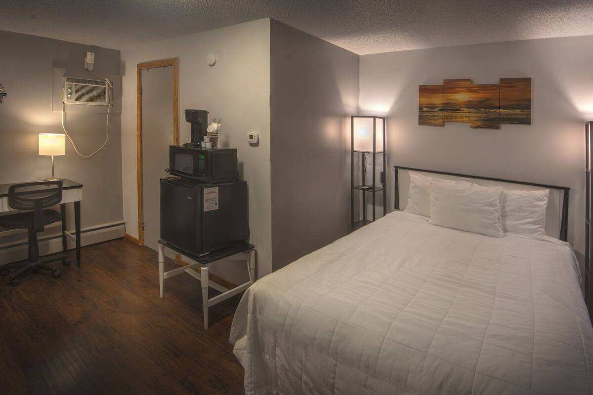 標準單人房, 1 張標準雙人床, 非吸煙房 (Standard 1 Bed) | 浴室 | 免費盥洗用品、毛巾
