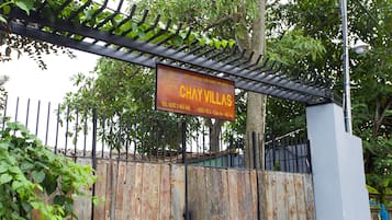 Entrada de la propiedad