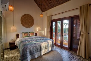 Family Room, Garden View | Minibar, in-room safe, desk, blackout curtains - An Sen Boutique Villas (Da Nang)