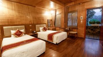 Deluxe Twin Room, Lake View