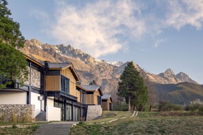 Fachada de la propiedad