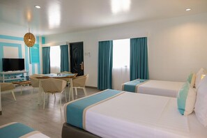 Family Room | In-room safe, desk, blackout drapes, free WiFi - Maayo Stay Argao (Argao)
