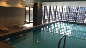 Indoor pool - Park view on the City Fringe (West Melbourne)