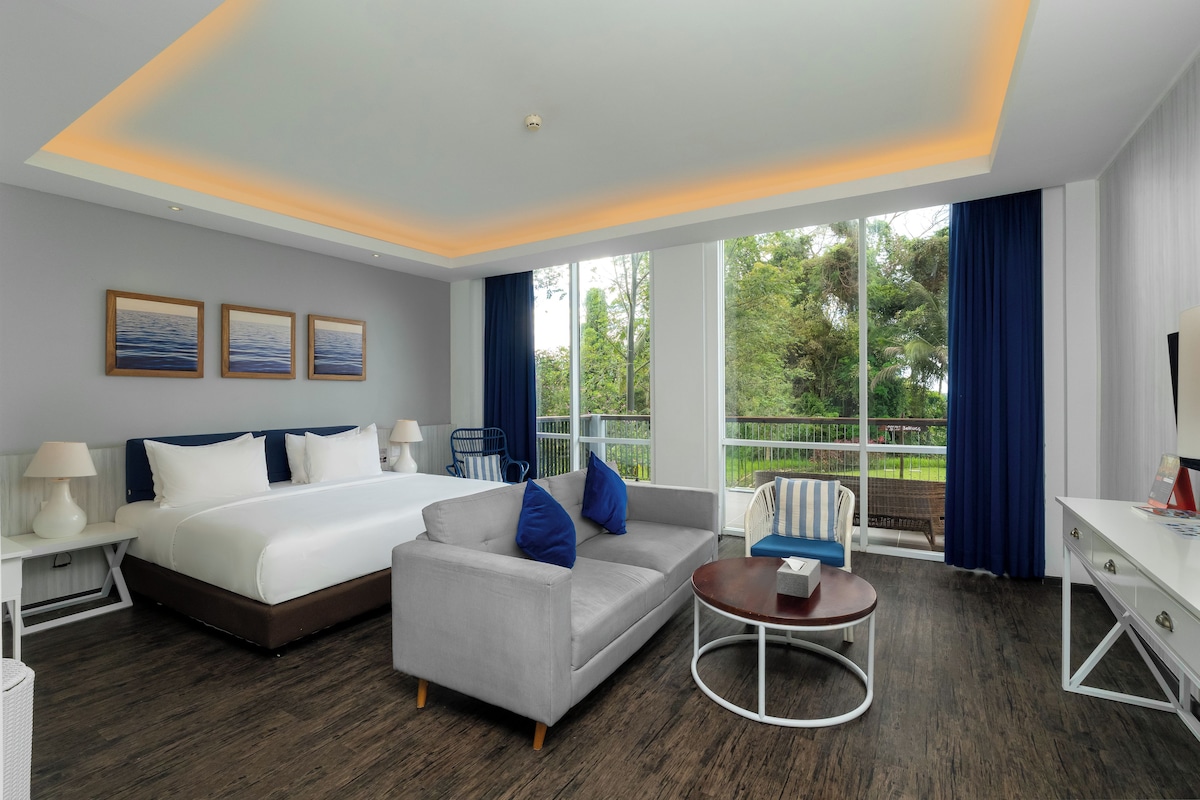 Grand Deluxe King | Minibar, in-room safe, desk, WiFi (free)
