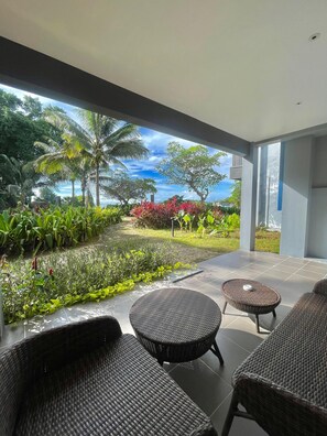 Garden view - Swiss-Belresort Belitung (Tanjung Pandan)