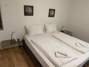 1 chambre, accès au Wi-Fi (inclus), literie fournie