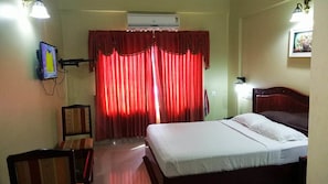 Standard Double Room | Air conditioning