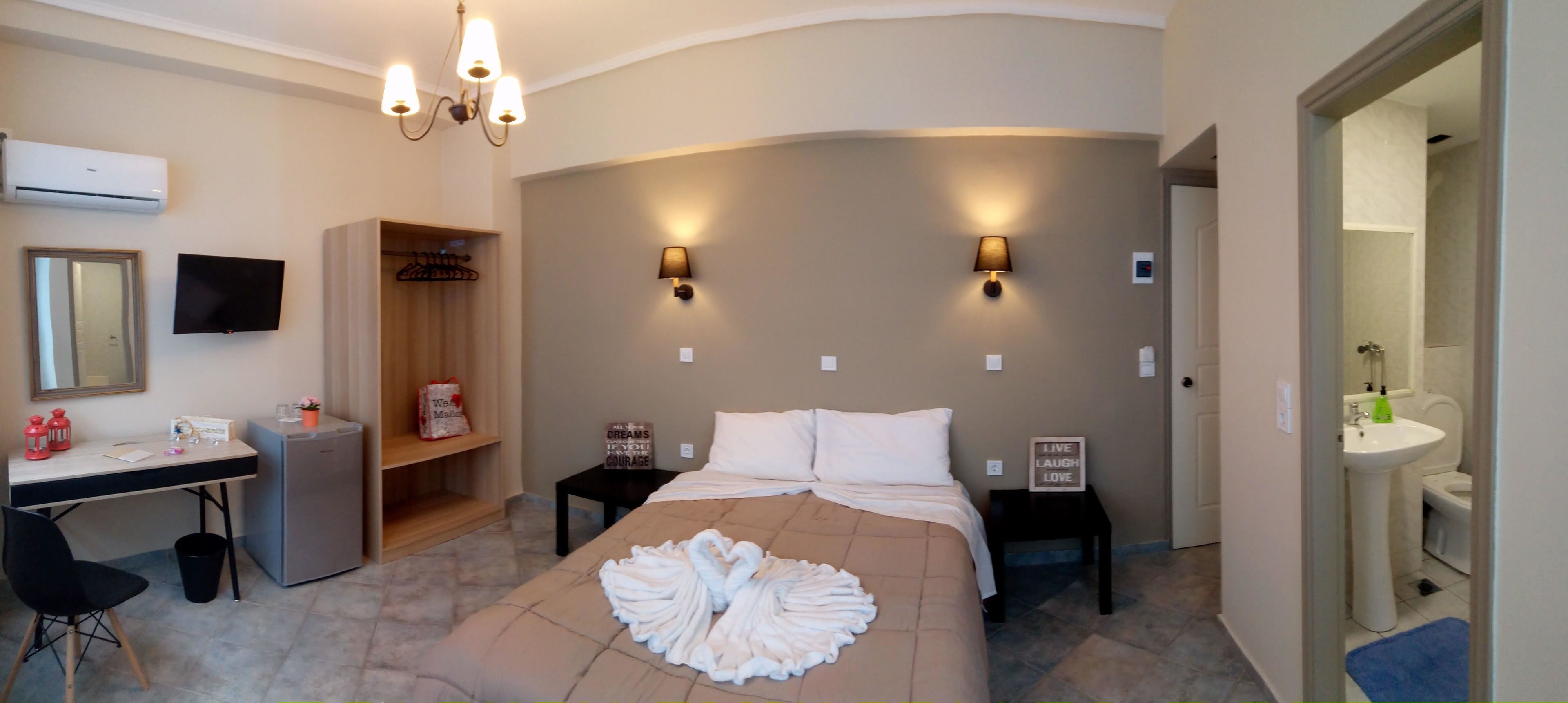 double room | desk, soundproofing, iron/ironing board, cots/infant beds