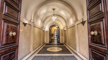 Entrada al alojamiento