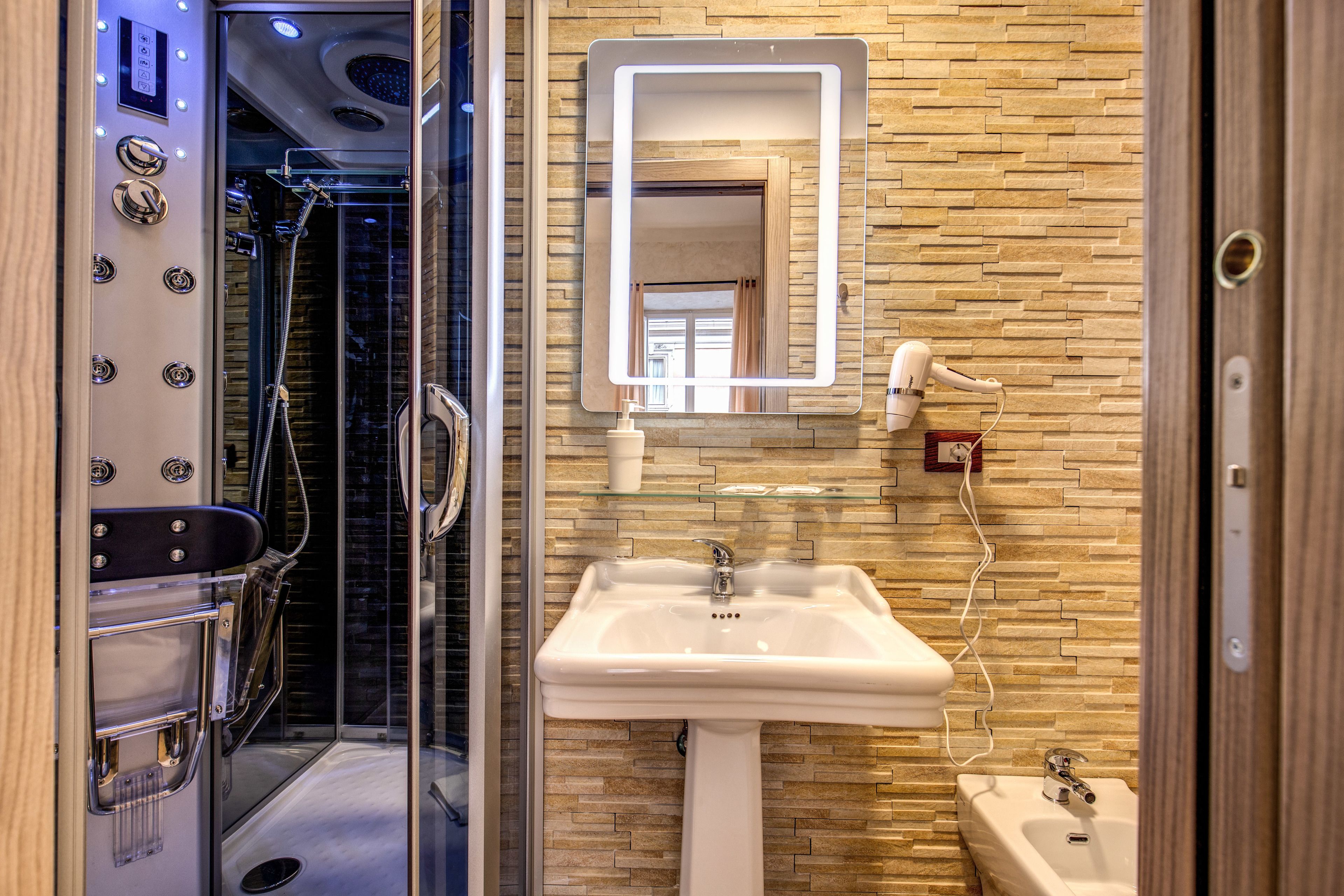 Photo - Amici Guesthouse