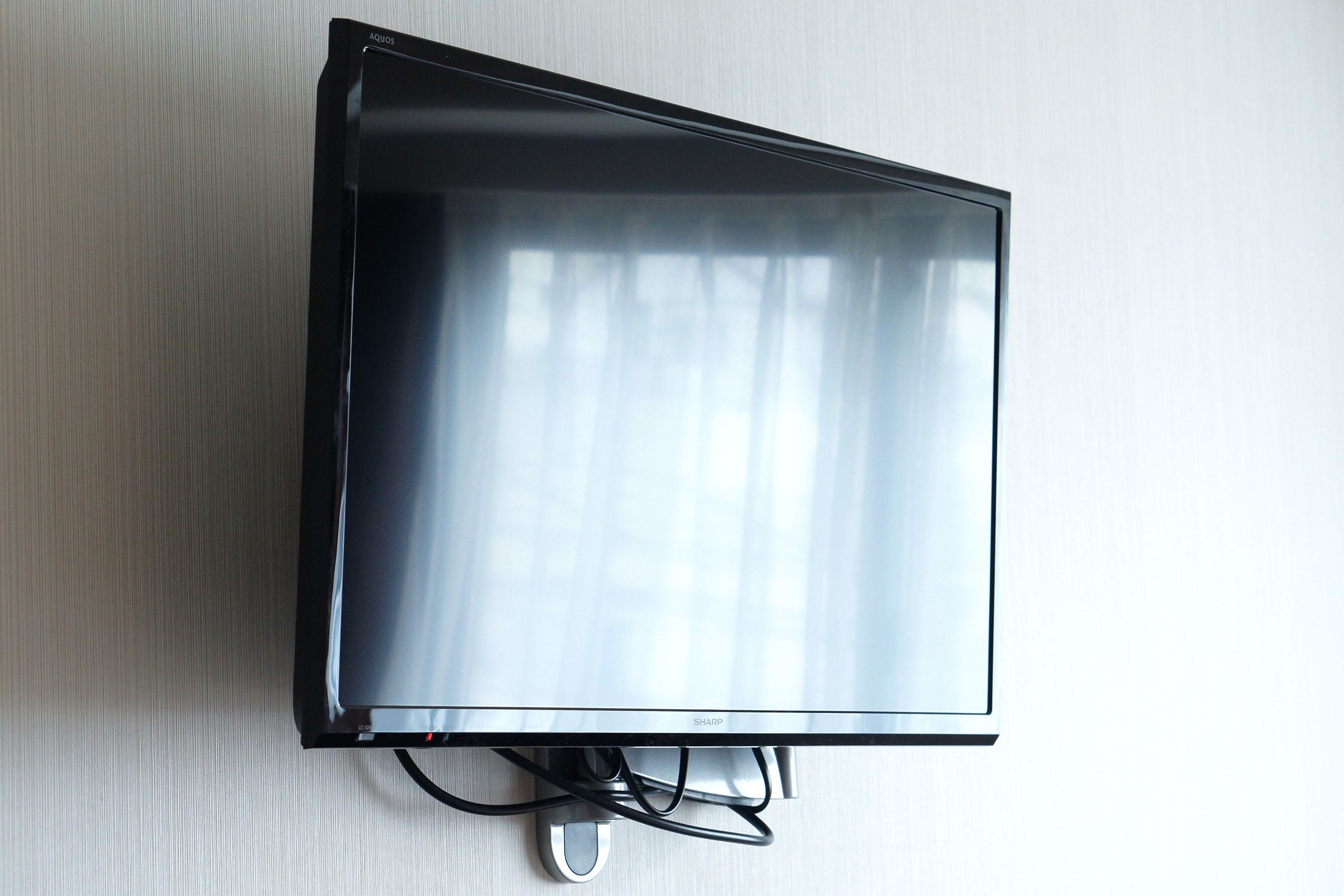 1 bedroom, desk, free wifi, bed sheets