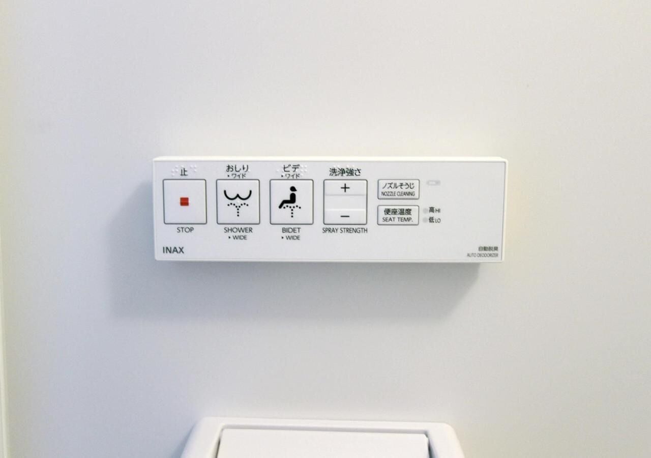 1 bedroom, desk, free wifi, bed sheets