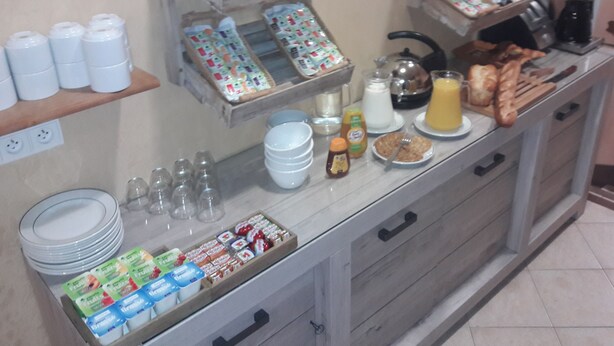 Desayuno estilo bufé