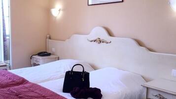 أغطية فراش متميزة وبديكورات فريدة لكل غرفة وطراز فريد لكل وحدة ومكتب