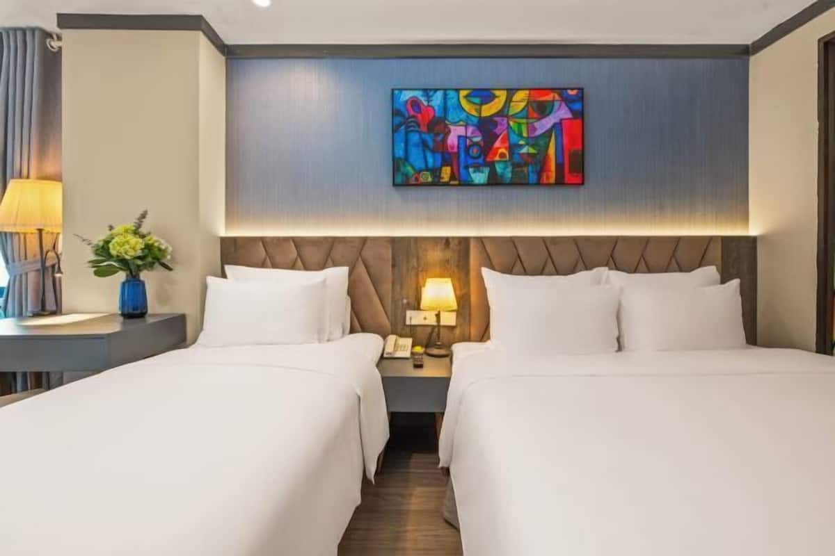 Premium bedding, minibar, in-room safe, desk