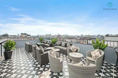 Rooftop bar