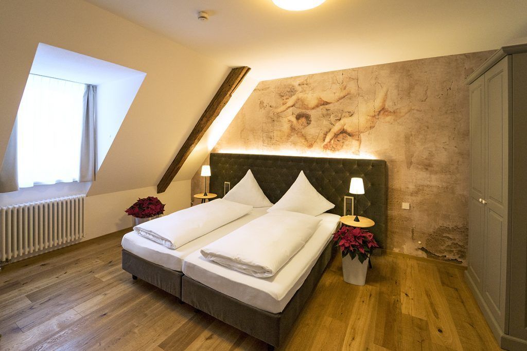 superior double room | desk, cots/infant beds, rollaway beds, free wifi