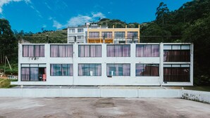 Unclassified image, 4 of 16, button - The Club Munnar (Devikolam)