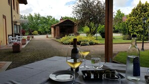 Breakfast and dinner served - Tenuta Canta (Volvera)