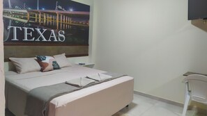 Comfort Double or Twin Room, 1 Bedroom, Non Smoking | Premium bedding, minibar, individually decorated, desk - Pousada Capitão Leno (Miranda)