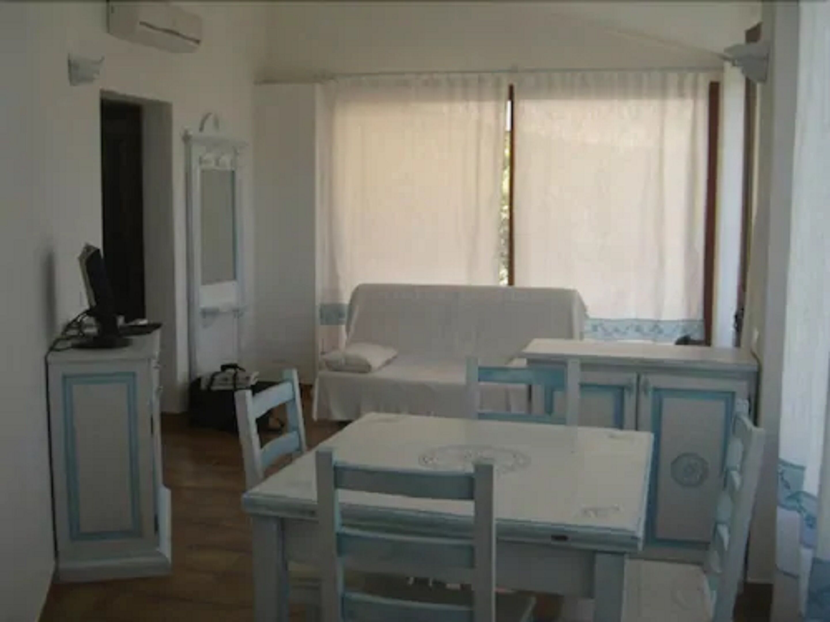 family cottage, 2 bedrooms, accessible, kitchenette | living room | flat-screen tv