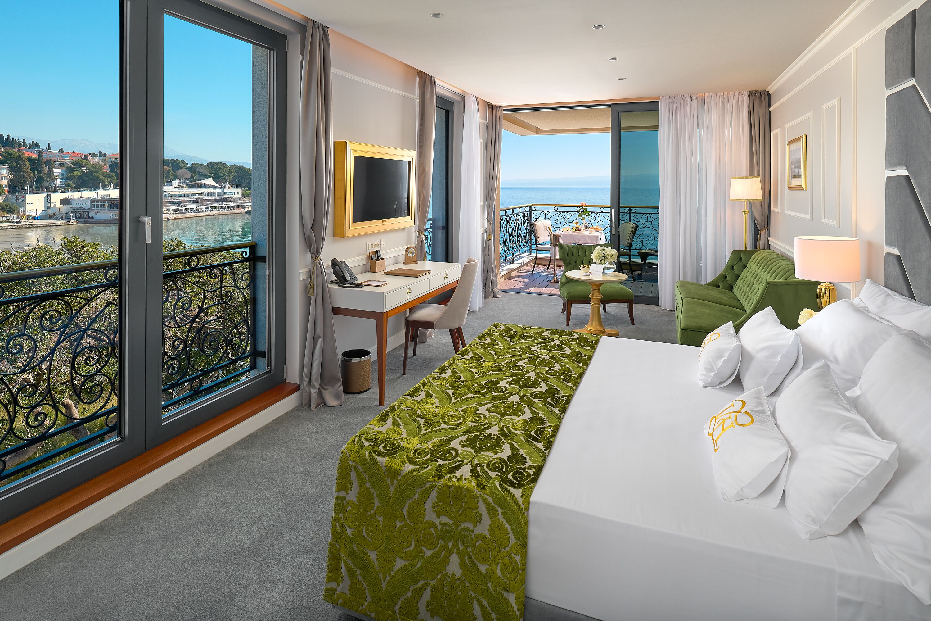 superior room, 1 king bed with sofa bed, balcony, sea front | beach/ocean view