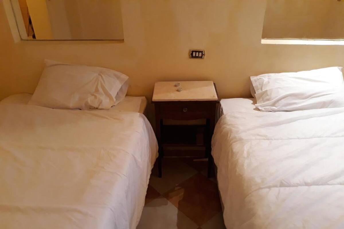 Deluxe Twin Room, 2 Twin Beds | WiFi (free)