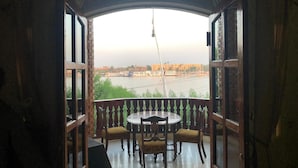 شرفة/رواق