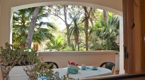 Bungalow, 2 Bedrooms, Garden View | Garden view