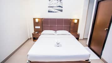 Phòng Deluxe, 1 giường đôi, không hút thuốc | Hiên