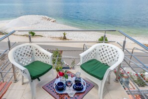 Apartment (M2) | Terrasse/Patio