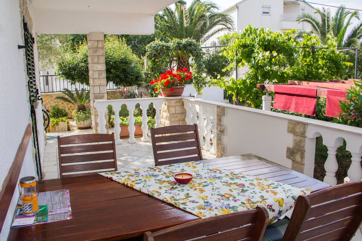Apartment, 2 Bedrooms, Hot Tub (C) | Terrace/patio