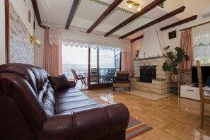 Departamento, 3 habitaciones (E) | Caja de seguridad en la habitación y insonorización 