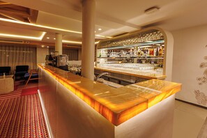 2 bars/lounges, poolside bar - MS Esmeralda Nile Cruise from Aswan or Luxor (Luxor)