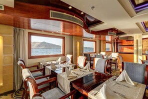 Desayuno buffet incluido todos los días