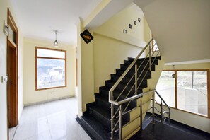 Staircase - Hotel Mai Vrindavan (Manali)