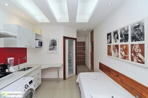 Studio, Multiple Beds, Non Smoking | Iron/ironing board, free WiFi, bed sheets - MZapartments Prado LB420 (Rio de Janeiro)